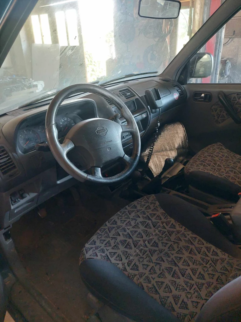 Nissan Terrano 2.7 D, снимка 6 - Автомобили и джипове - 47336635