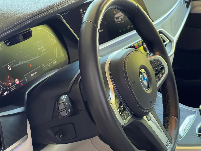 BMW X7 xDrive 40d M Sport Pro, снимка 11 - Автомобили и джипове - 52603951