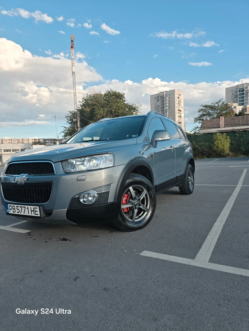 Chevrolet Captiva 2.2 дизел, снимка 17 - Автомобили и джипове - 52586988