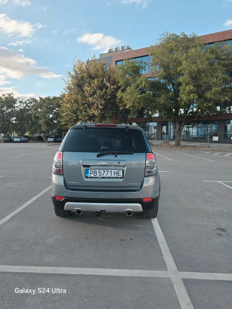 Chevrolet Captiva 2.2 дизел, снимка 15 - Автомобили и джипове - 52586988