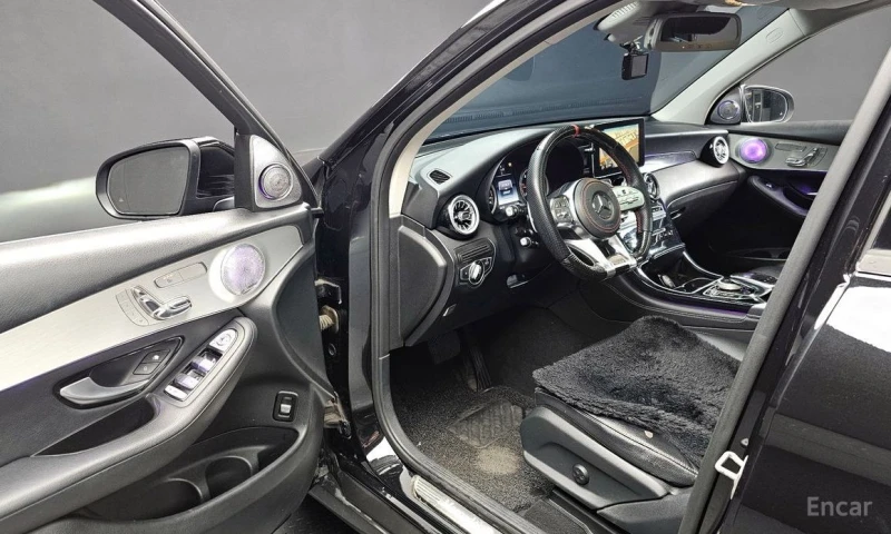 Mercedes-Benz GLC 220, снимка 11 - Автомобили и джипове - 52729649