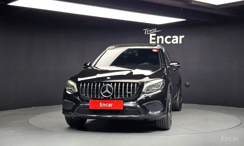 Mercedes-Benz GLC 220, снимка 3 - Автомобили и джипове - 52729649