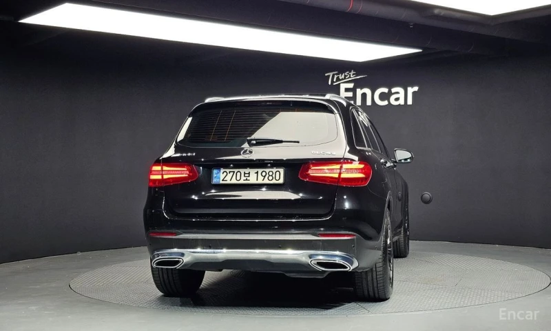 Mercedes-Benz GLC 220, снимка 4 - Автомобили и джипове - 52729649