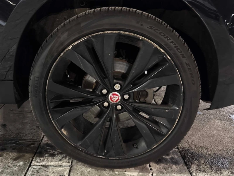 Jaguar F-PACE * AWD 4dr 20d Prestige * CARFAX * ЦЕНА ДО БГ, снимка 16 - Автомобили и джипове - 52968130