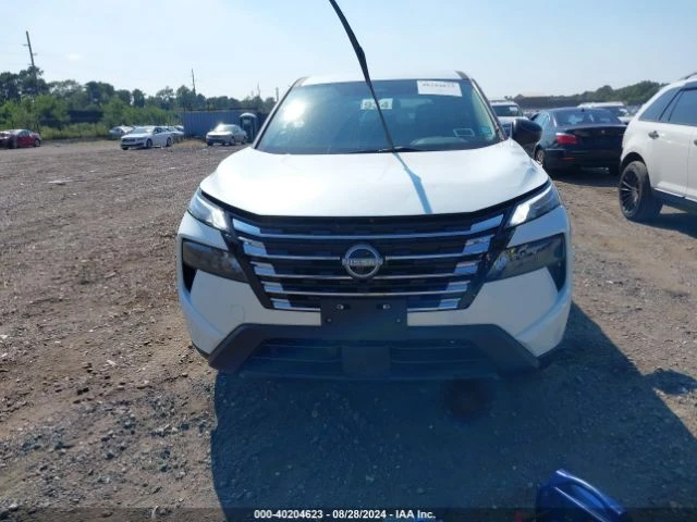 Nissan Rogue S INTELLIGENT AWD, снимка 11 - Автомобили и джипове - 47633587