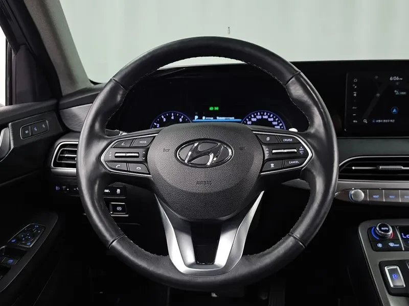 Hyundai Palisade 3.8 2WD PRESTIGE, снимка 13 - Автомобили и джипове - 56325571