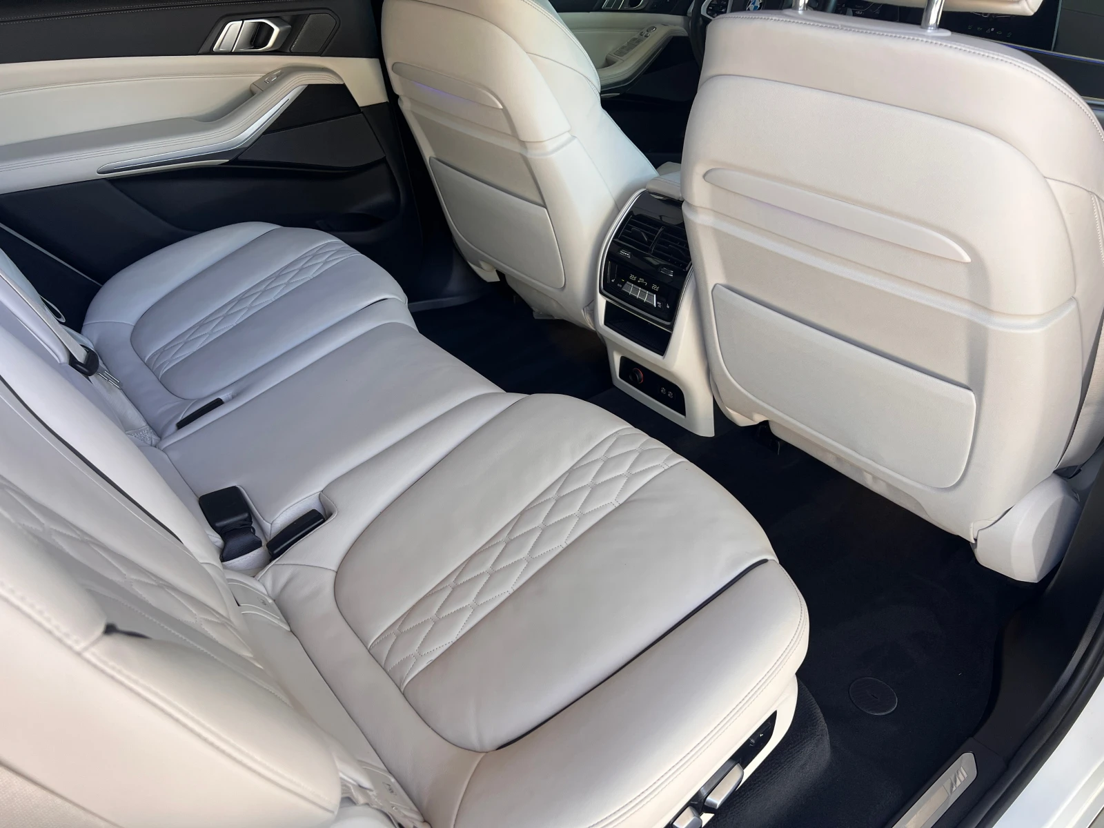 BMW X7 xDrive 40d | Mobile.bg   12