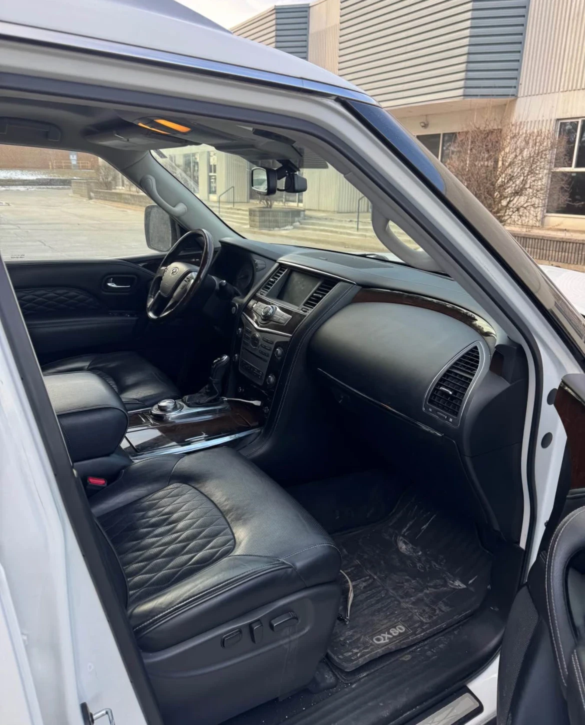 Infiniti QX80 * * CARFAX * * АВТО КРЕДИТ * *  - изображение 5