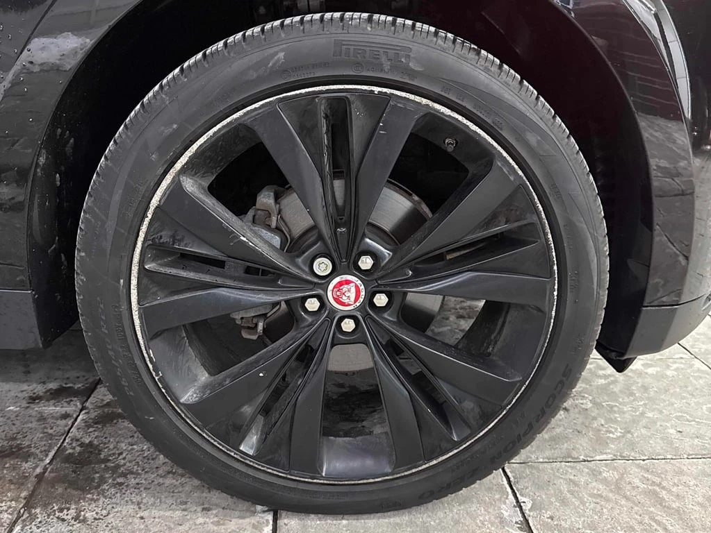 Jaguar F-PACE * AWD 4dr 20d Prestige * CARFAX * ЦЕНА ДО БГ - изображение 7