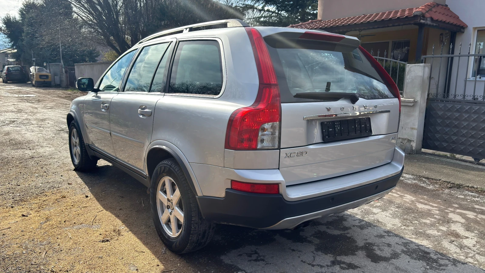 Volvo Xc90 2.4 D5 200 кс - изображение 4