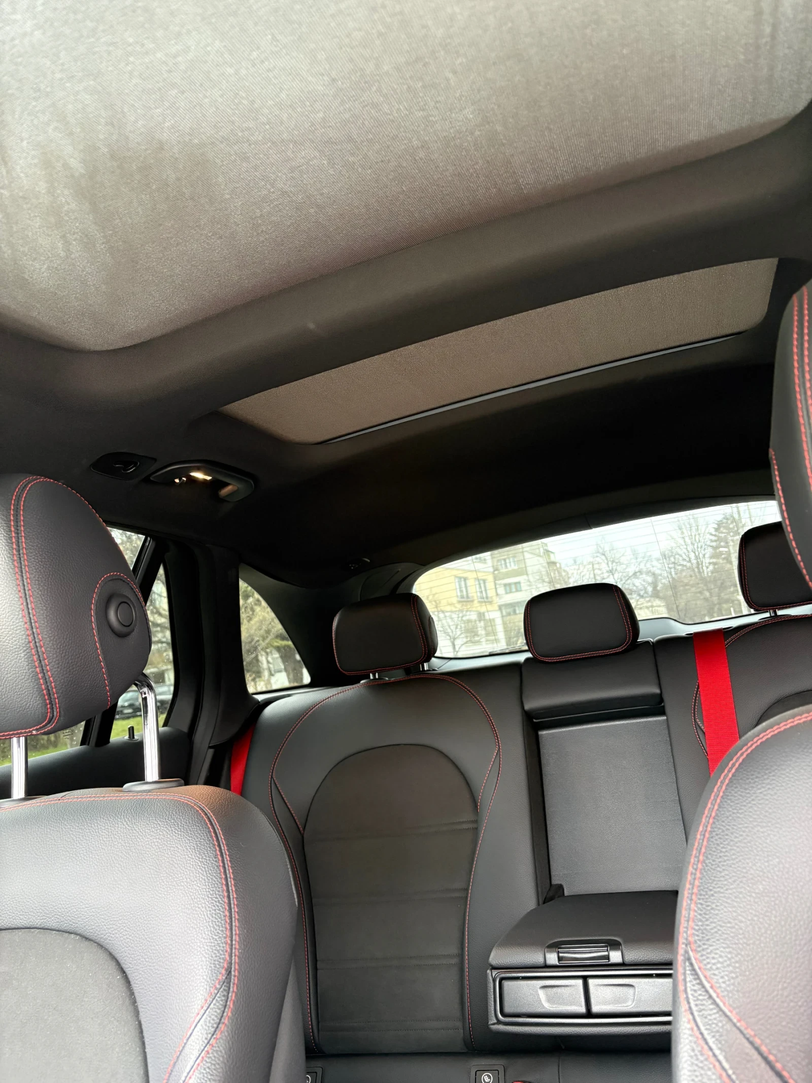 Mercedes-Benz GLC 43 AMG Mercedes-Benz GLC 43 AMG 4MATIC (Facelift)   72km, снимка 9 - Автомобили и джипове - 53949282