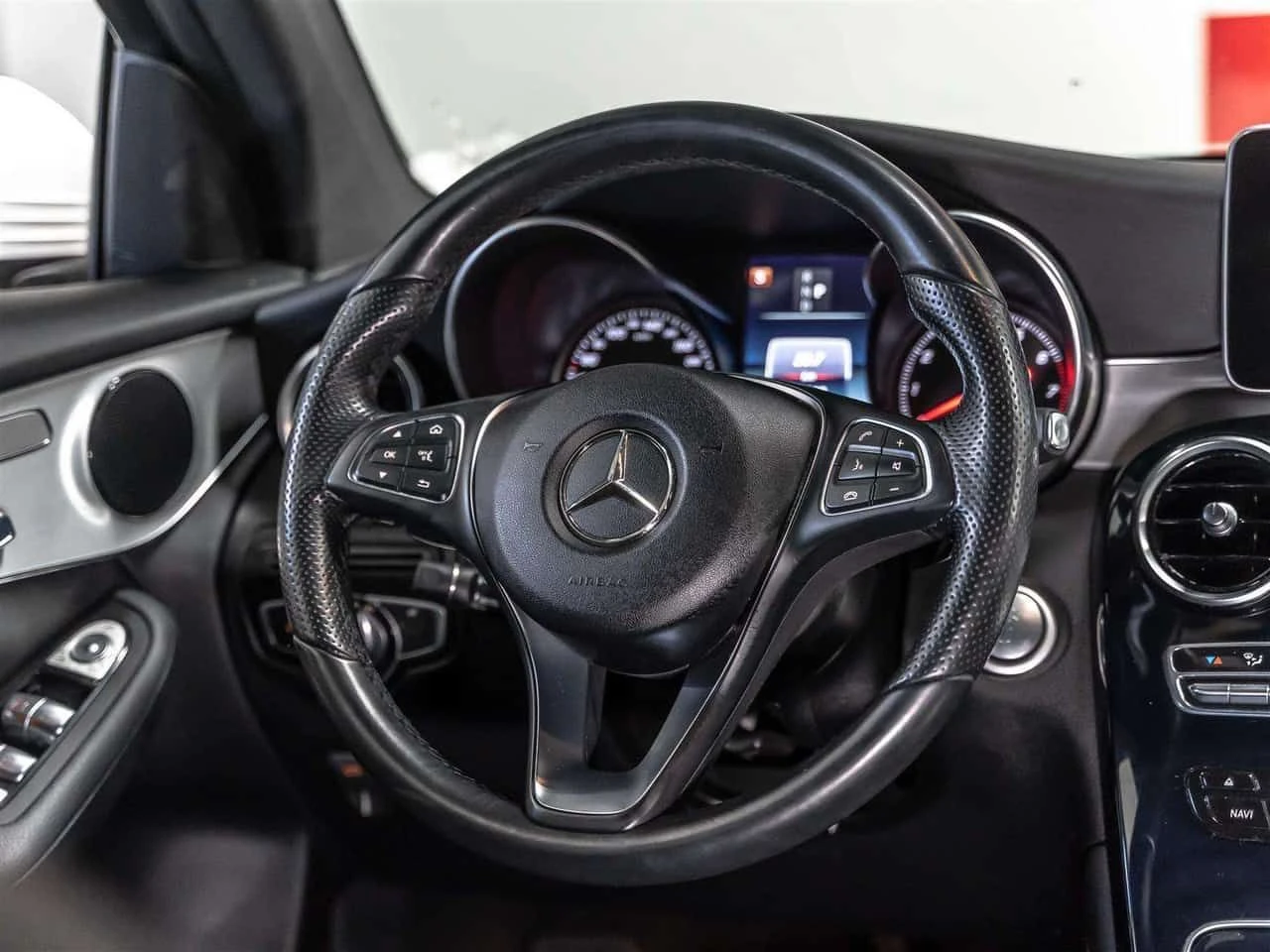 Mercedes-Benz GLC * GLC300 Base 4M * CARFAX * ���� �� �� | Mobile.bg � ����������� 7