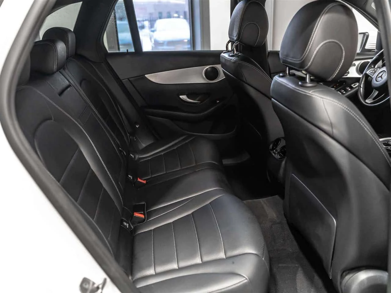 Mercedes-Benz GLC * GLC300 Base 4M * CARFAX * ���� �� �� | Mobile.bg � ����������� 11