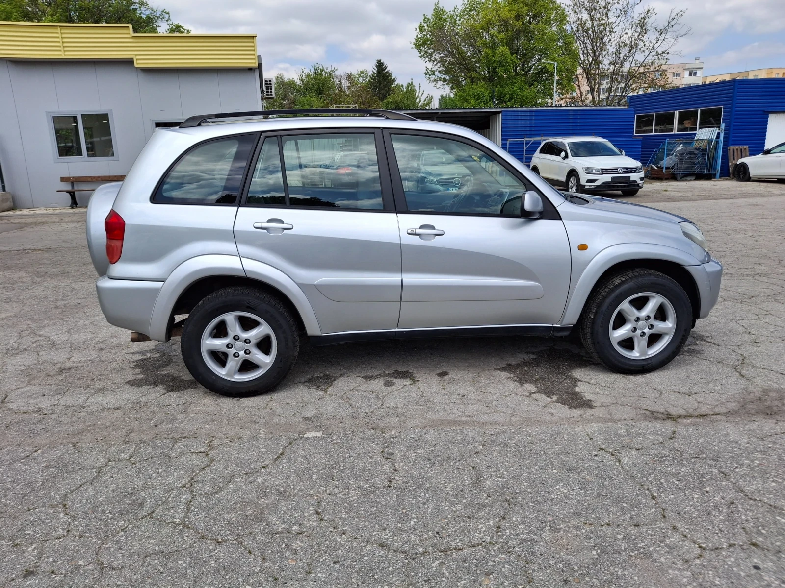 Toyota Rav4 2.0i vvti, снимка 5 - Автомобили и джипове - 54338282