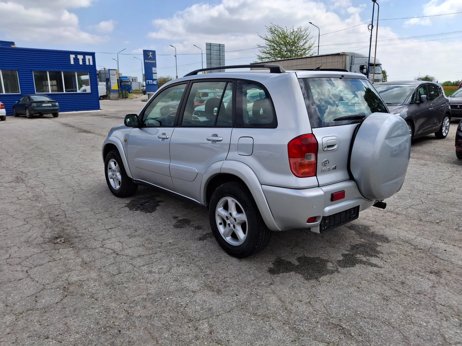 Toyota Rav4 2.0i vvti, снимка 7 - Автомобили и джипове - 54338282