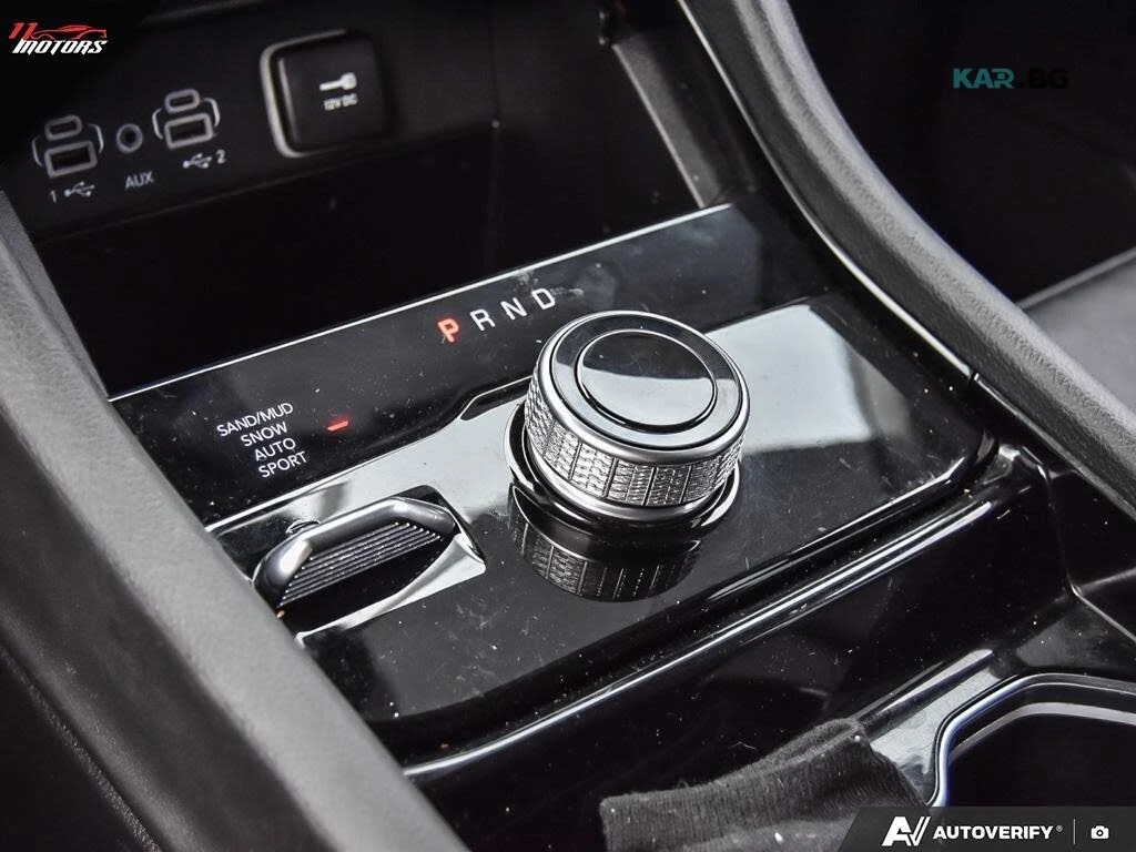 Jeep Grand cherokee  Limited * АвтоКредит * (ЦЕНА ДО БГ), снимка 14 - Автомобили и джипове - 55002573