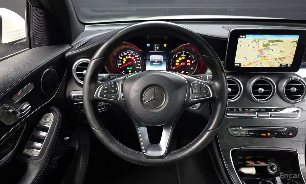 Mercedes-Benz GLC 4MATIC Premium | АВТОФИНАНСИРАНЕ, снимка 13 - Автомобили и джипове - 55694760