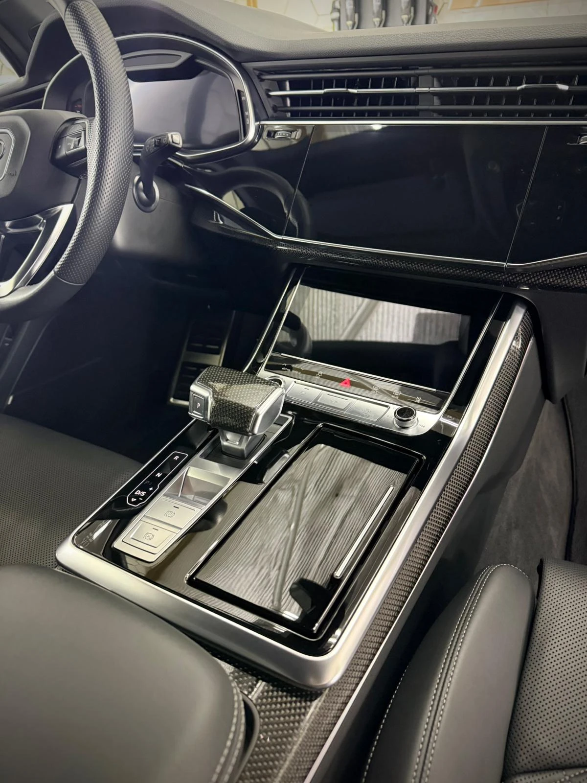 Audi Q7 S Competition PLUS, снимка 5 - Автомобили и джипове - 56620438