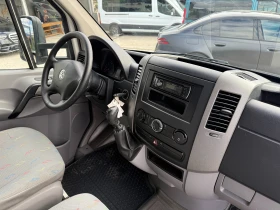VW Crafter 2.5TDI до 3.5т. 4.23м. Климатроник, снимка 12
