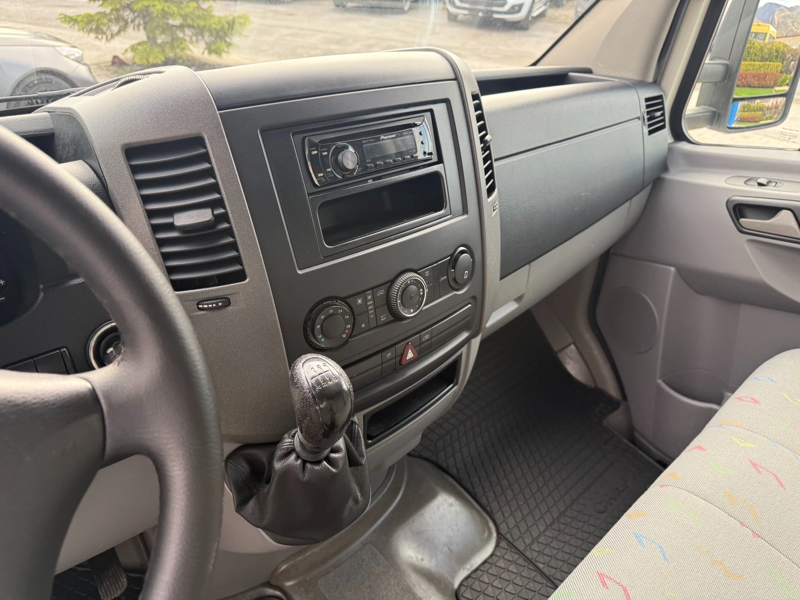 VW Crafter 2.5TDI �� 3.5�. 4.23�. ����������� | Mobile.bg � ����������� 15