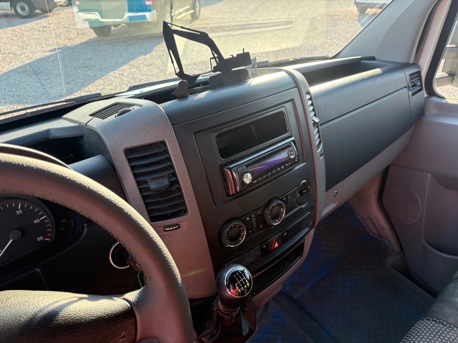 Mercedes-Benz Sprinter 311 CDI, снимка 11 - Бусове и автобуси - 54962058
