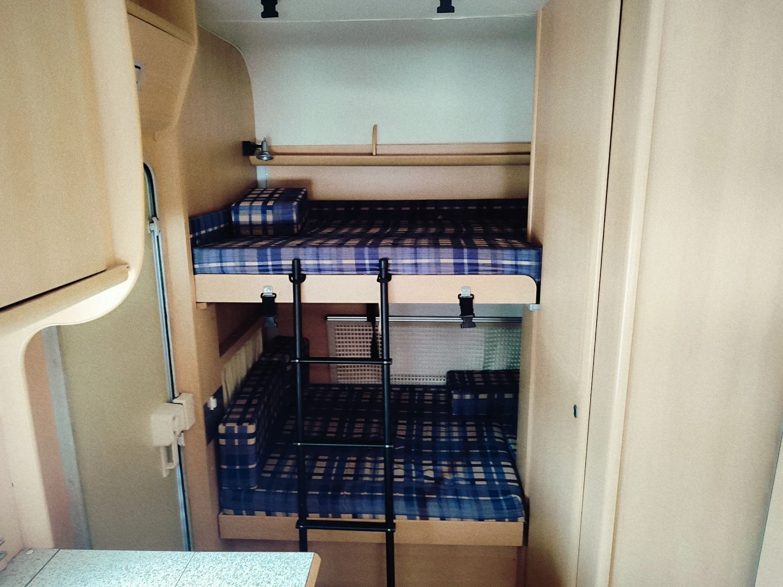 Кемпер Fiat DUCATO 2.8, снимка 11 - Каравани и кемпери - 54802095