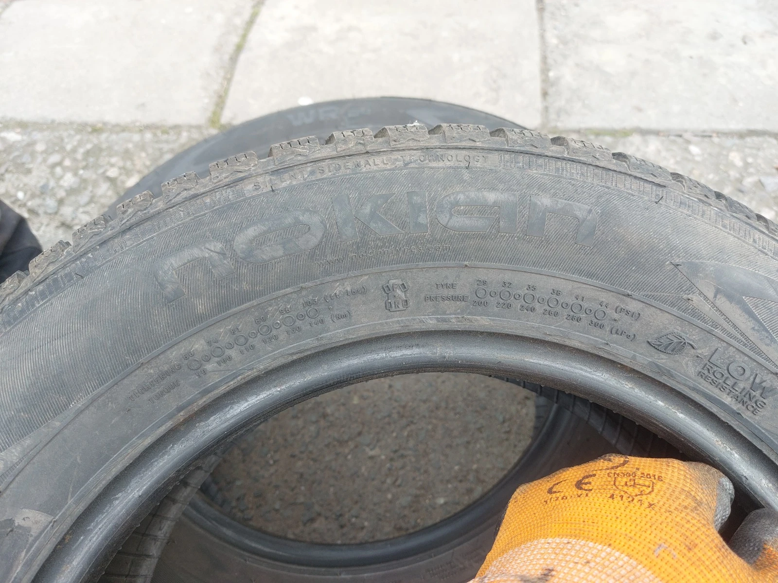 ���� 195/65R15 | Mobile.bg � ����������� 4