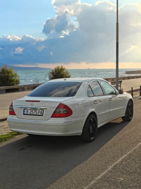 Mercedes-Benz E 200, снимка 7