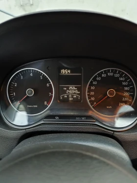 VW Polo 1.2 бензин 2010год добро състояние. - 3500 € / 6845.40 лв. - 49146847 11