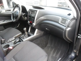 Subaru Forester 2, 0I-4X4-ITALY- - 3600 € / 7040.99 лв. - 11557783 13