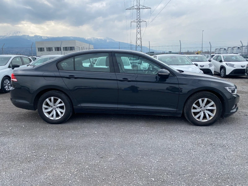 VW Passat бензин 2 броя, снимка 6 - Автомобили и джипове - 40299936