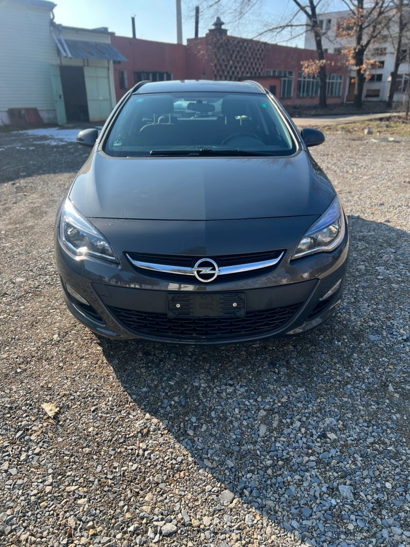 Opel Astra J, снимка 3 - Автомобили и джипове - 48787823