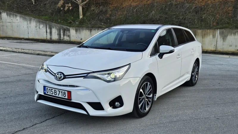 Toyota Avensis 2.0 АВТОМАТИК 152 000 км, снимка 3 - Автомобили и джипове - 49384791