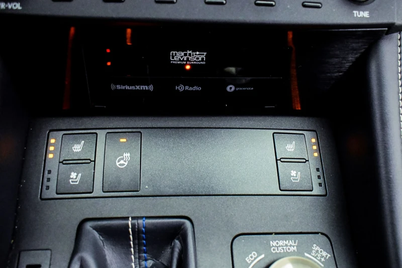 Lexus RC F, снимка 15 - Автомобили и джипове - 52527075