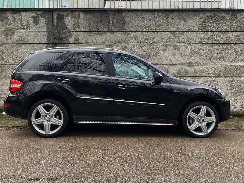 Mercedes-Benz ML 550 5.5, AMG, edition, , снимка 4 - Автомобили и джипове - 52588034