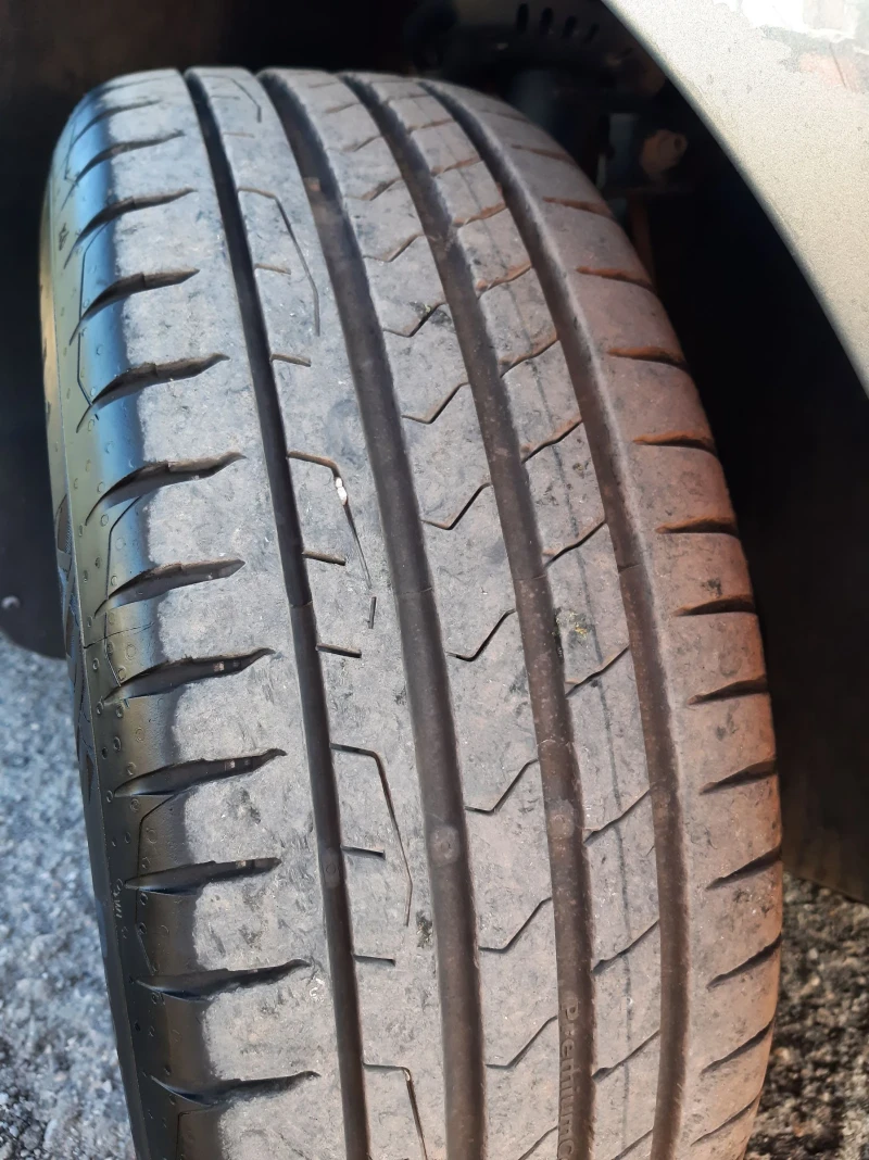 VW Touran 1.9TDI-105к.с.6-скорости* UNITED TOURAN* 7-МЕСТЕН*, снимка 15 - Автомобили и джипове - 52776687