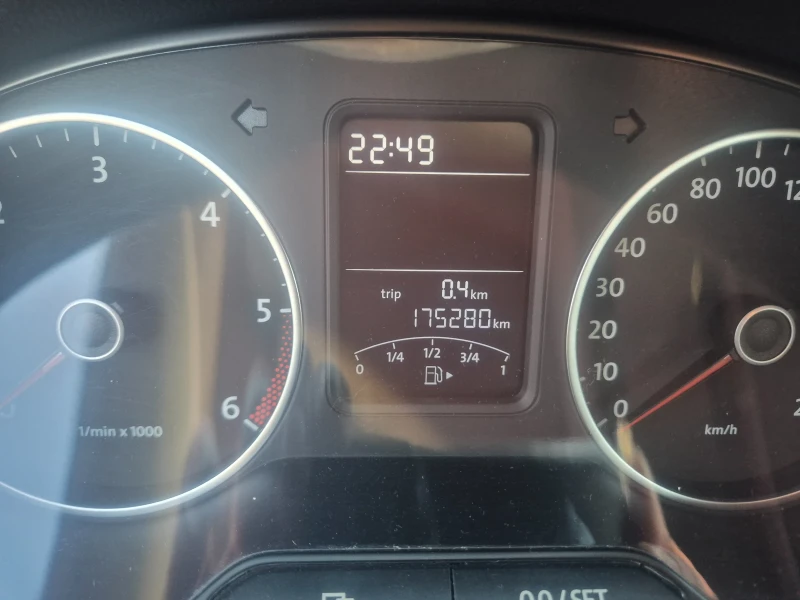 VW Polo 1.2TDI, 75k.c., снимка 8 - Автомобили и джипове - 53133351