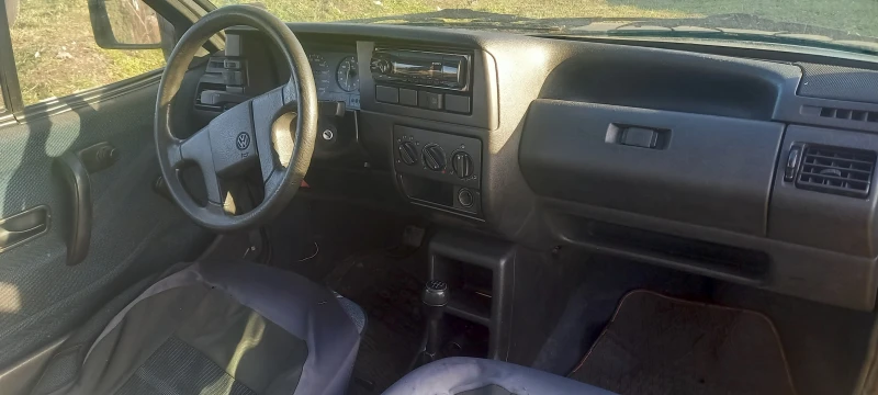 VW Polo, снимка 5 - Автомобили и джипове - 53309500