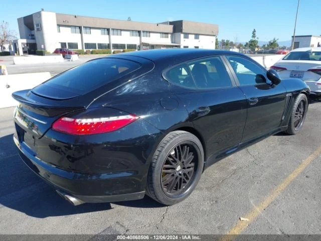 Porsche Panamera, снимка 4 - Автомобили и джипове - 48718407