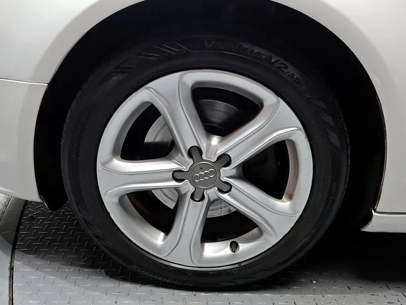 Audi A4 2.0 TDI - САМО 30% АВАНС, снимка 5 - Автомобили и джипове - 55461696
