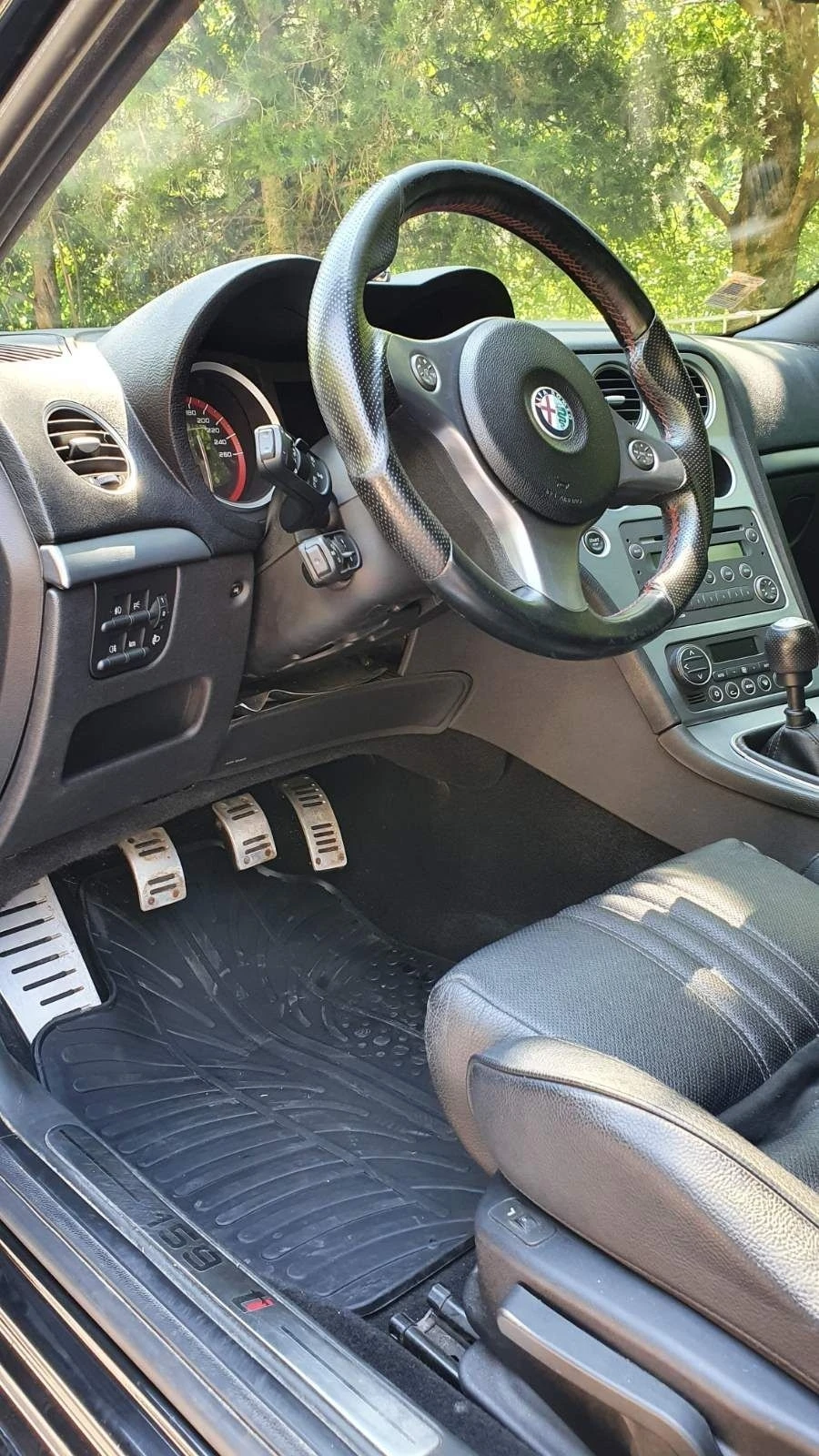 Alfa Romeo 159 3.2 V6 JTS Q4 4x4 TI | Mobile.bg   12