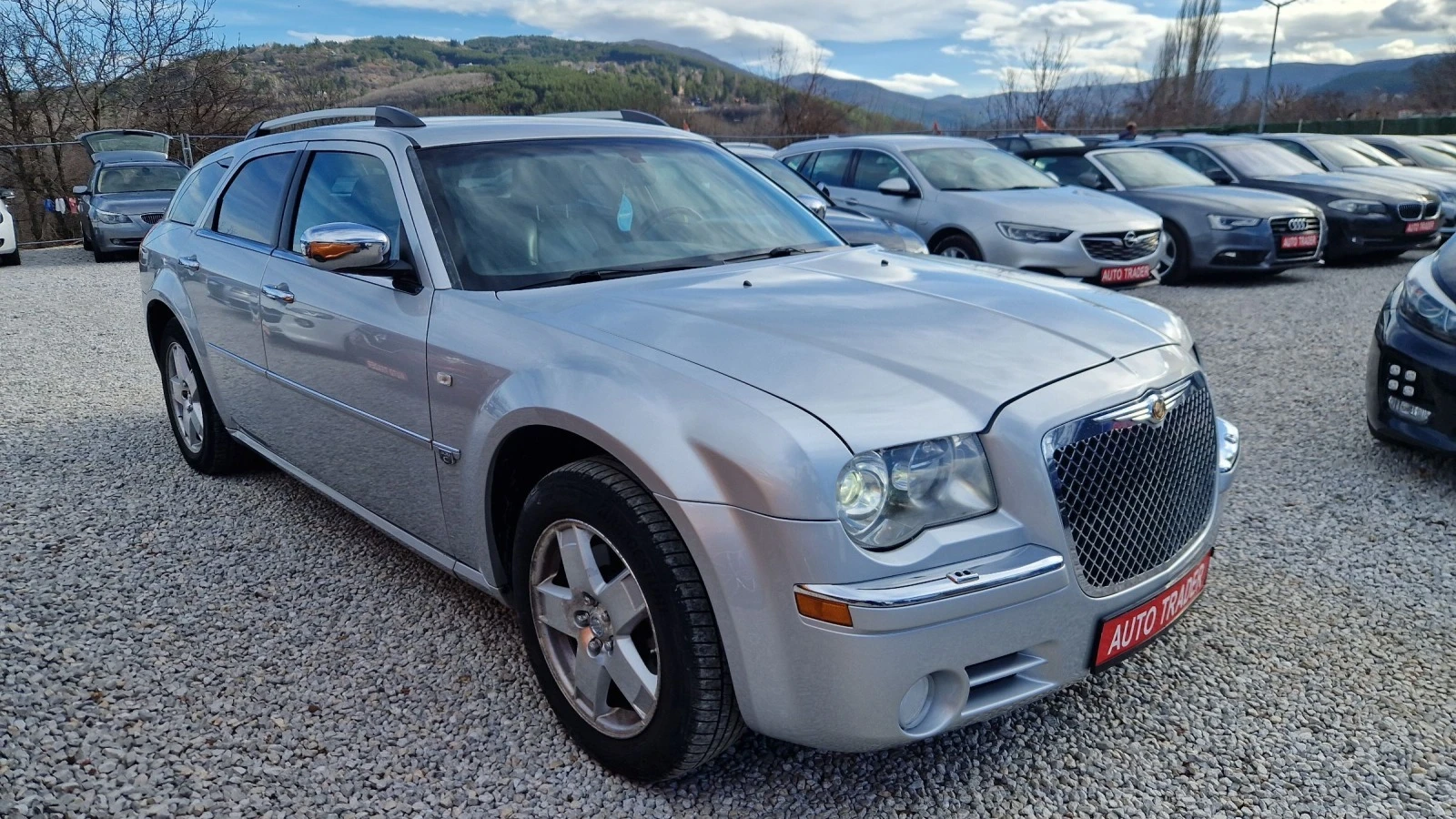 Chrysler 300c 5.7-360кс. 4Х4 - изображение 3