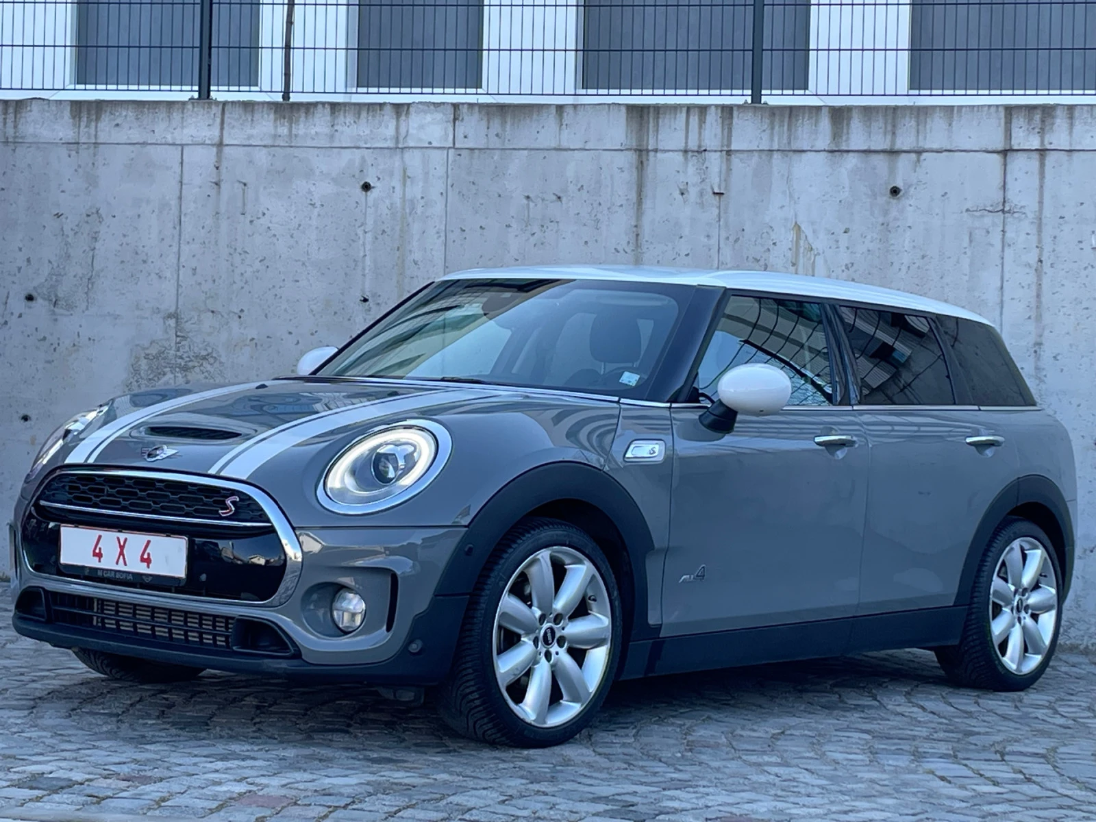 Mini Clubman 4x4-2.0i-192ps - изображение 3