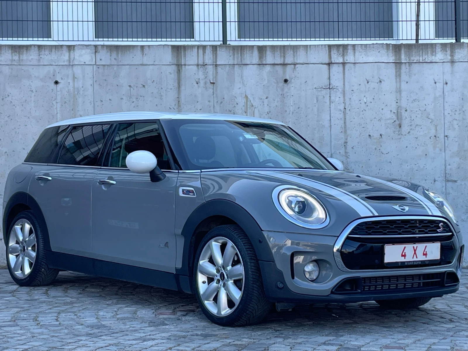 Mini Clubman 4x4-2.0i-192ps - изображение 2