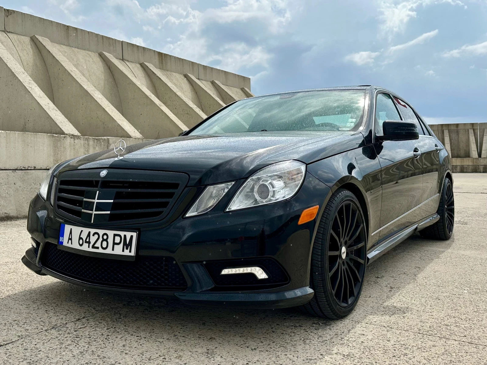 Mercedes-Benz E 350 AMG PACKAGE  - изображение 2