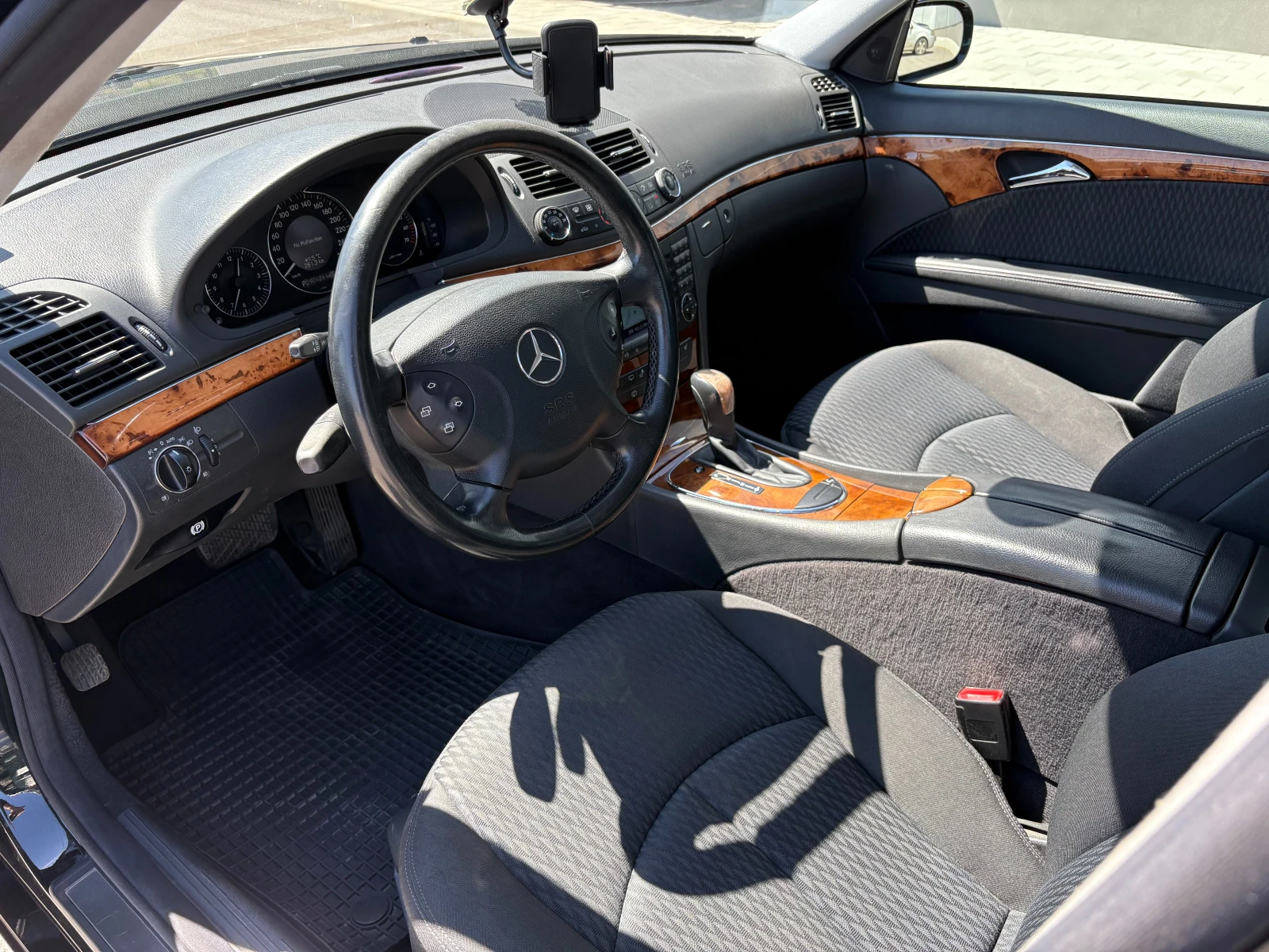 Mercedes-Benz E 240 ГАЗ - изображение 8