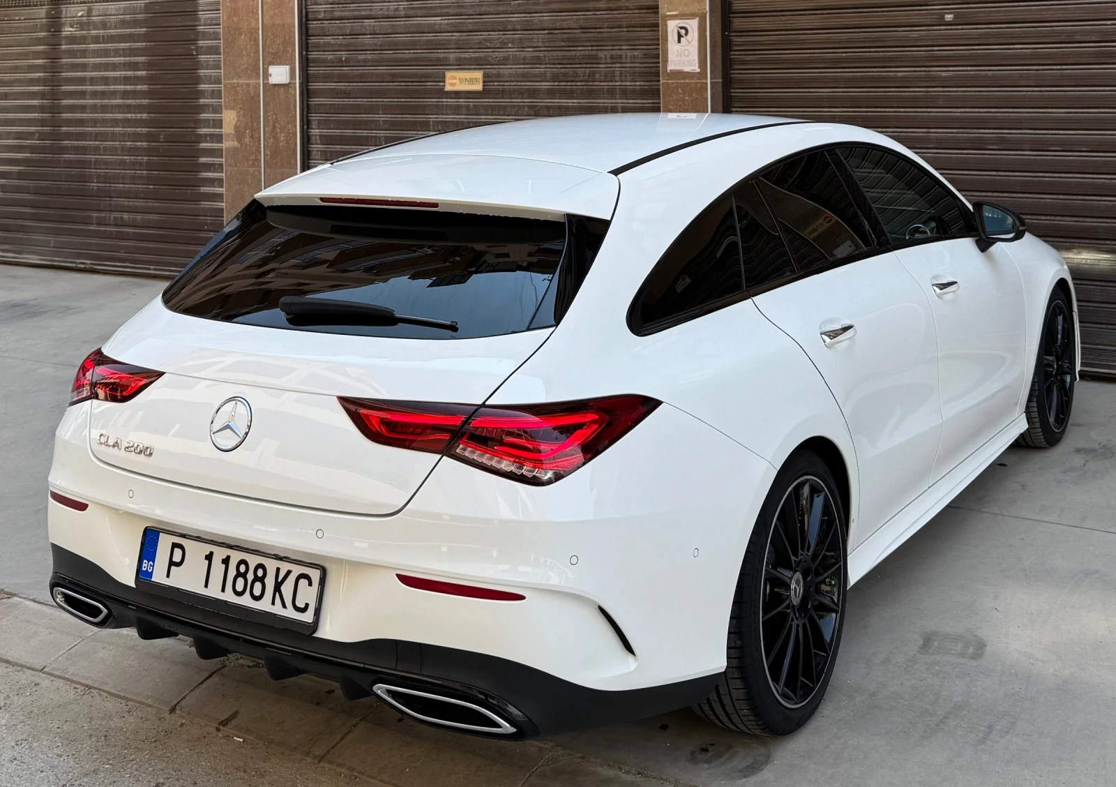 Mercedes-Benz CLA 200 AMG LINE* Сервизна История* LED* Digital* 360*  - изображение 4