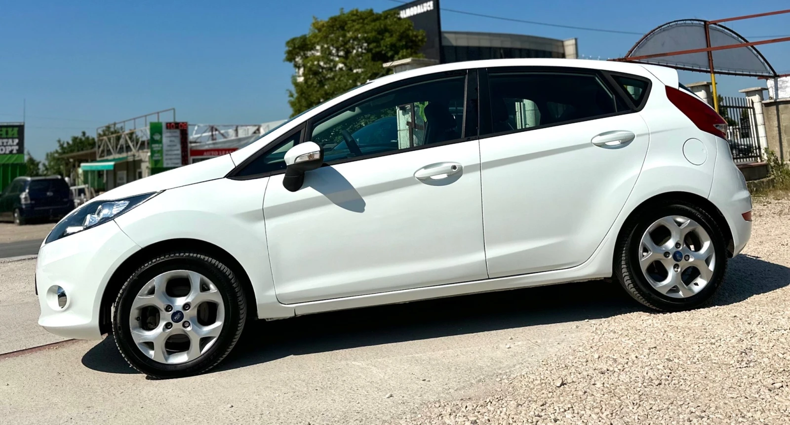 Ford Fiesta 1.25i 82HP FACE LIFT - изображение 4