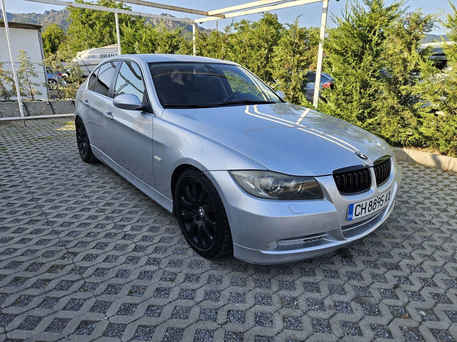 BMW 330 3.0i-258кс= ГАЗ* BRC* = КСЕНОН= RECARO= 6СКОРОСТИ - изображение 2