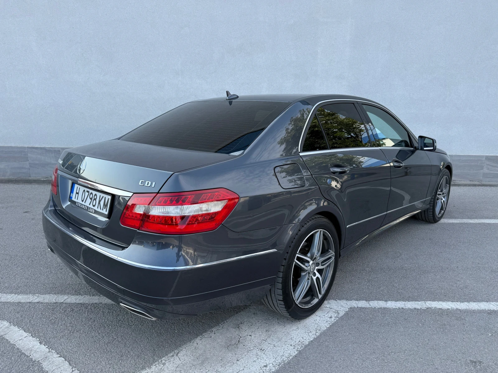 Mercedes-Benz E 350 ELEGANCE - изображение 4